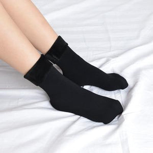 Winter Wamer Women Thicken Thermal Wool Cashmere Snow Socks Seamless Velvet Boots Floor Sleeping Socks for Mens